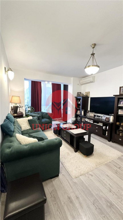 Apartament Impecabil, 3 Camere Decomandat, Zona KM 4-5