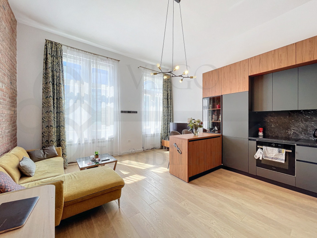 Modern 1-Bedroom Apartment in an Ultra-Central Location –i