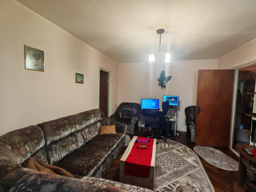 Apartament 3 camere decomandat Abator | 62 mp | Etaj 1 | Mob