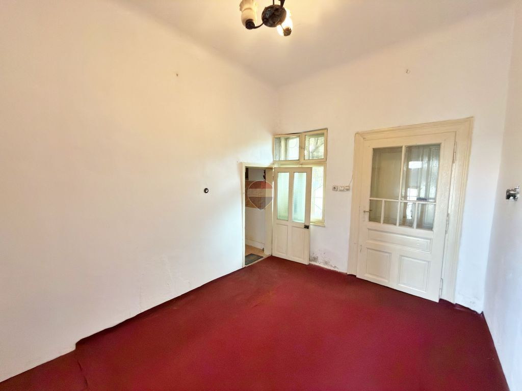 Apartament cu 2 camere de vânzare în cartierul Drăgă?...