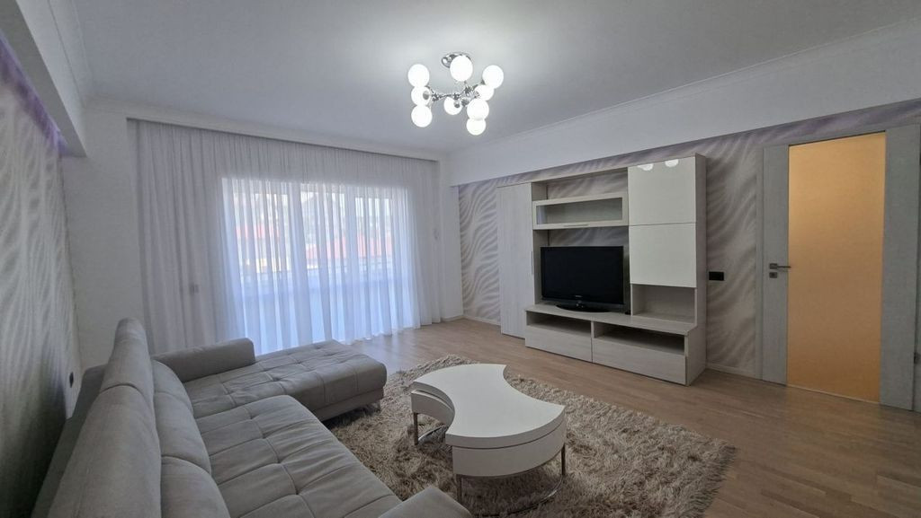 Inchiriere apartament 3 camere centru Ultramodern-Bloc nou