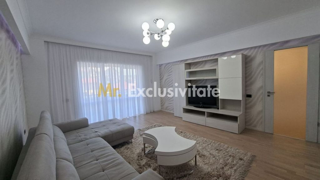 Inchiriere apartament 3 camere centru Ultramodern-Bloc nou
