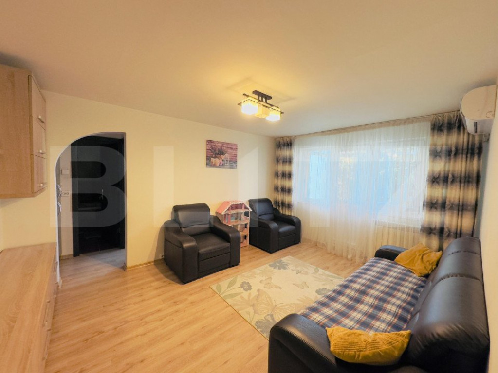 Apartament de 3 camere, etaj 2, zona Orizont