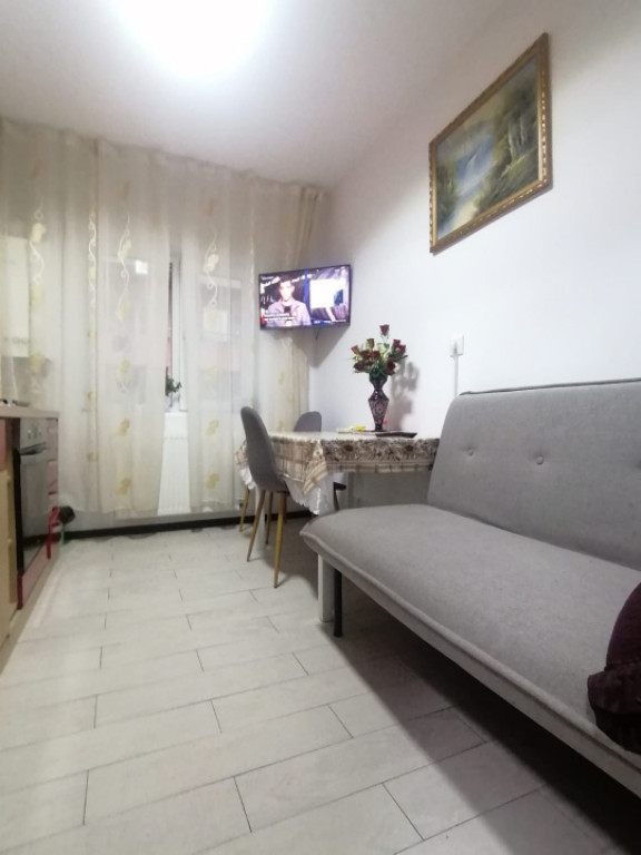 Apartament 1 CAM, SU 43 MP 1 balcon de 6 mp, Floresti zona S