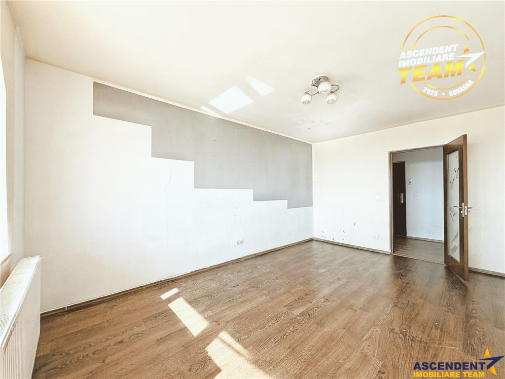 Apartament decomandat cu panorama spectaculoasa, Simeria, St