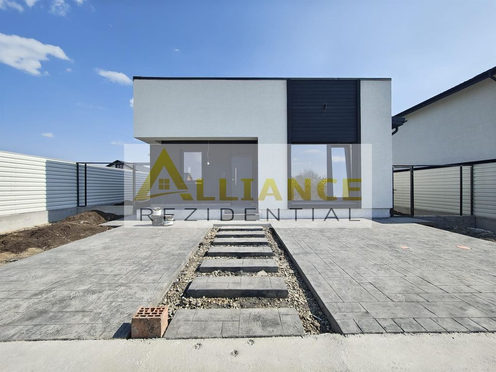 Casa parter moderna | 110 mp utili | Teren 450 mp I Aviat...