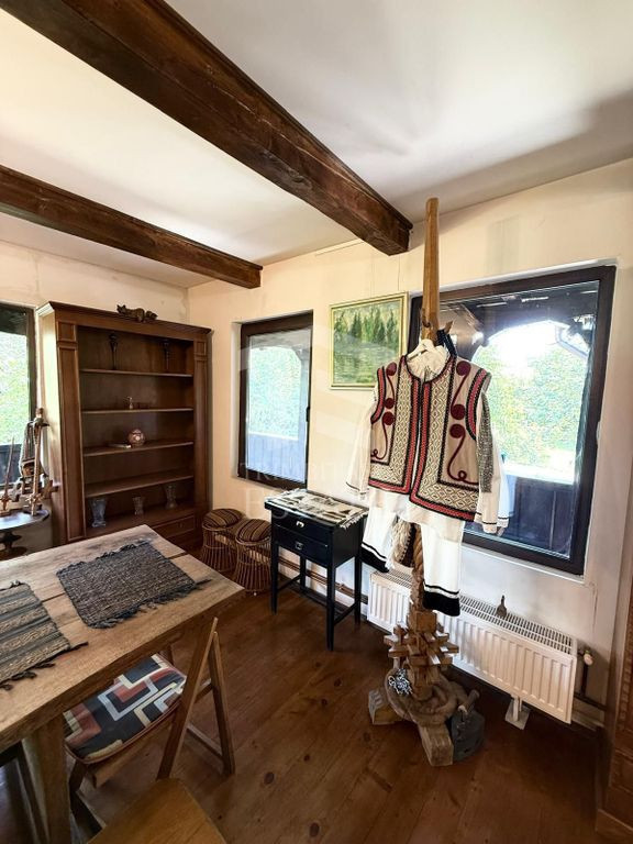 Casa autentixa maramureseana de vanzare in Snagov-Tancabesti