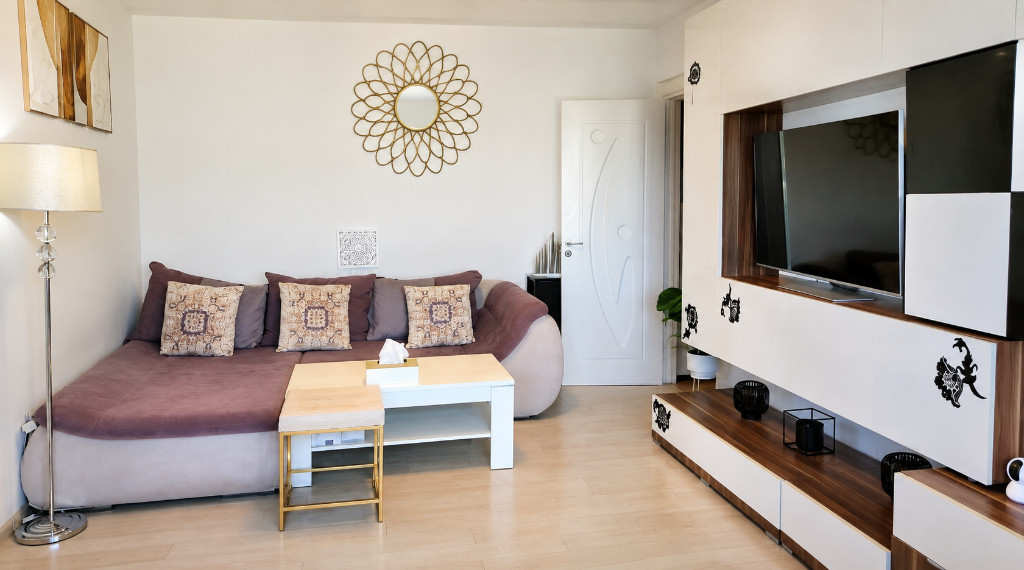 Apart 2 camere, spatios, mobilat, utilat, parcare, zona Astra Piata!