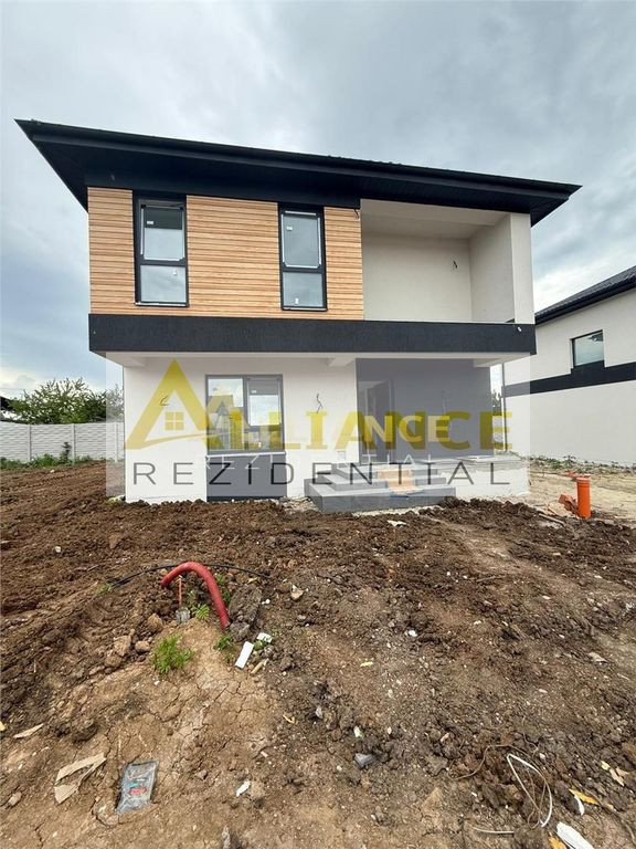 CASA INDIVIDUALA | 120 MP UTILI + TERASA | FINISATA LA CHEIE