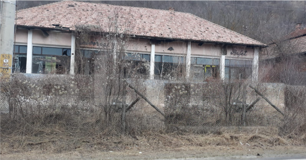Spațiu comercial cu potențial turistic în Buru teren 1.2