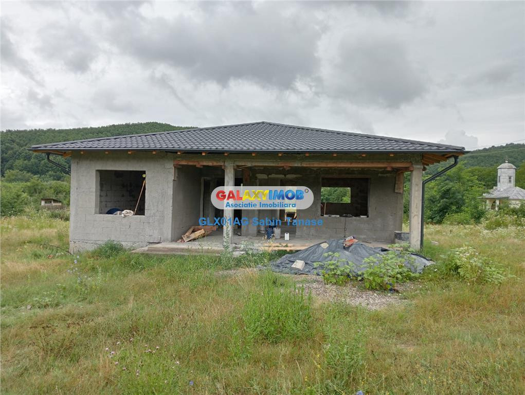 De casa PARTER la GRI si teren intravilan stradal BABANA