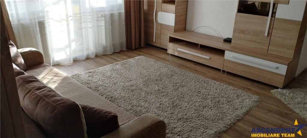 Apartament cu 2 camere de inchiriat, Cartier Simeria, Sfantu