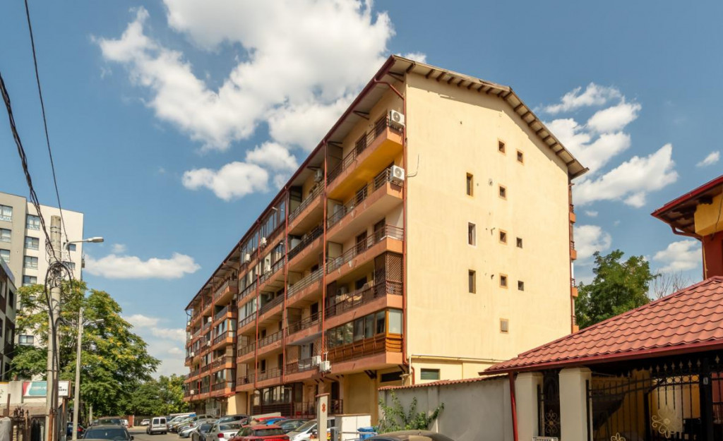 Teren 378mp cu casă și anexă – Strada Culturii nr. 48 |