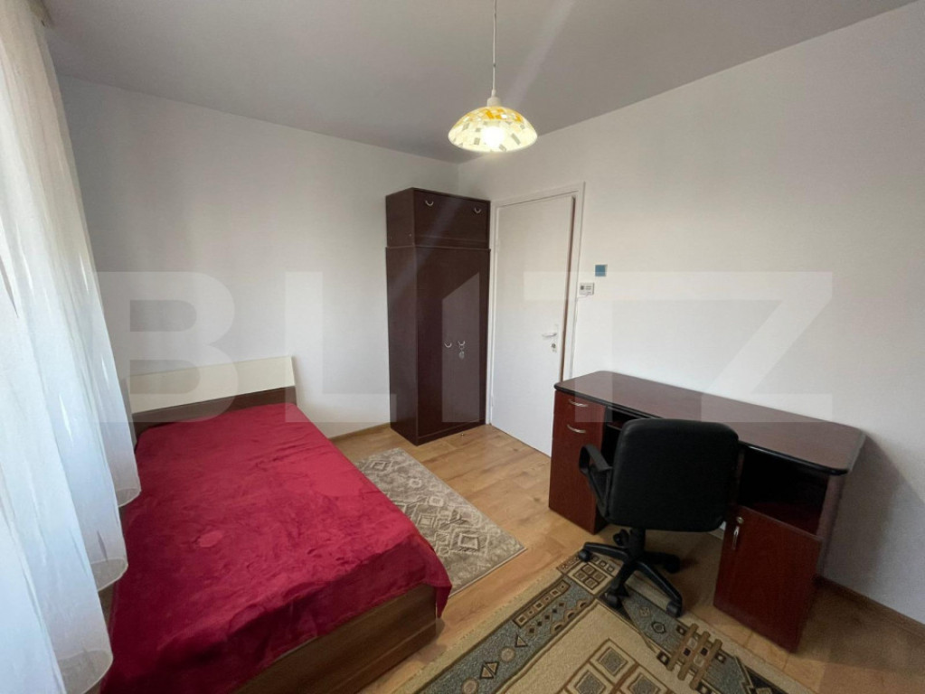 Apartament de 2 camere, decomandat, 54 mp, zona strazii Alee