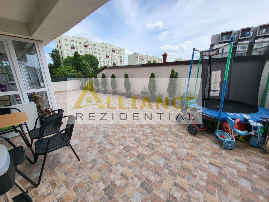 Apartament 3 camere cu terasa spectaculoasa de 54 mp â...