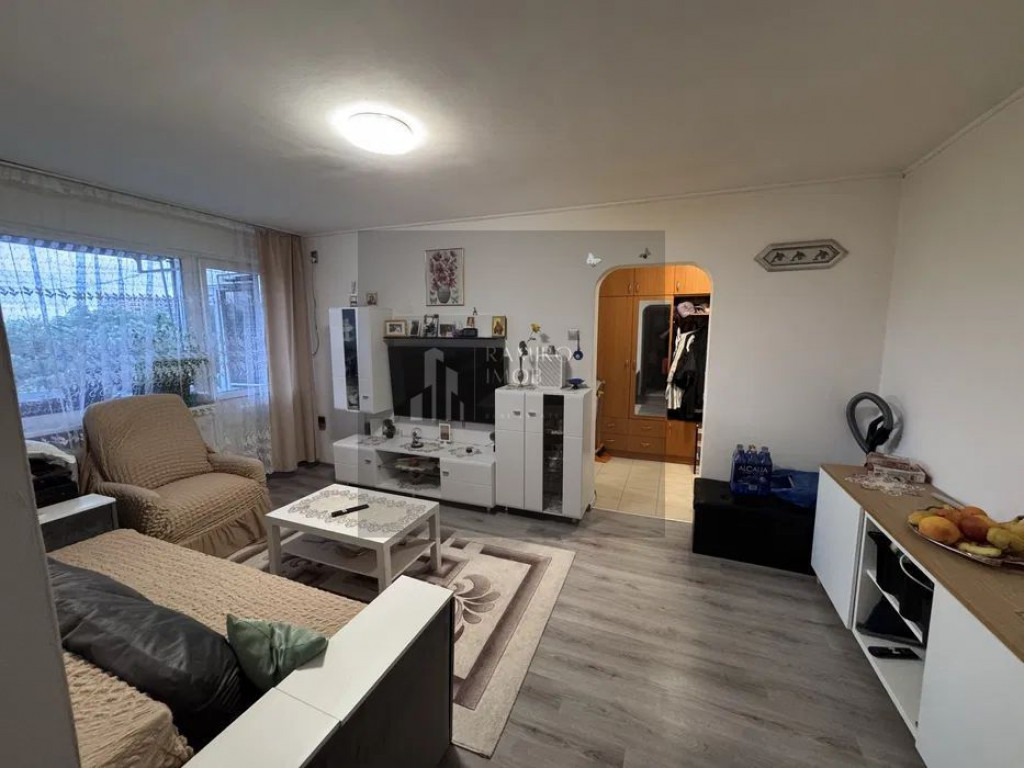 Apartament 2 camere renovat complet/sector 4 Alexandru Ob...