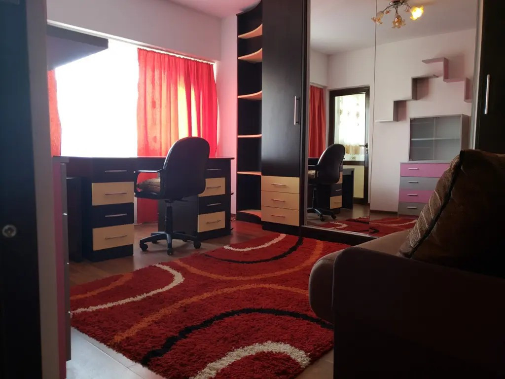 Vând apartament 1 camere ultracentral, complet mobilat și utilat