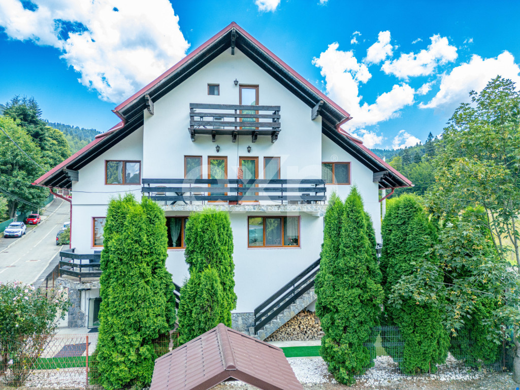 Vilă Azuga | 452 mp | Vedere Bucegi | Lângă pârtiile Sor
