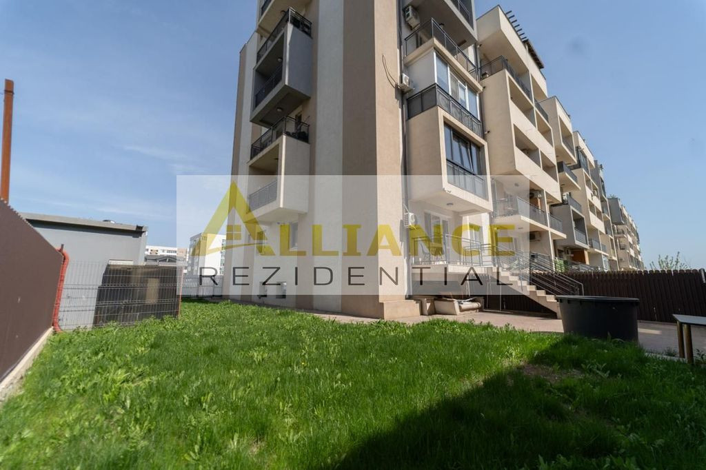 Apartament 2 camere - Teren 200 mp