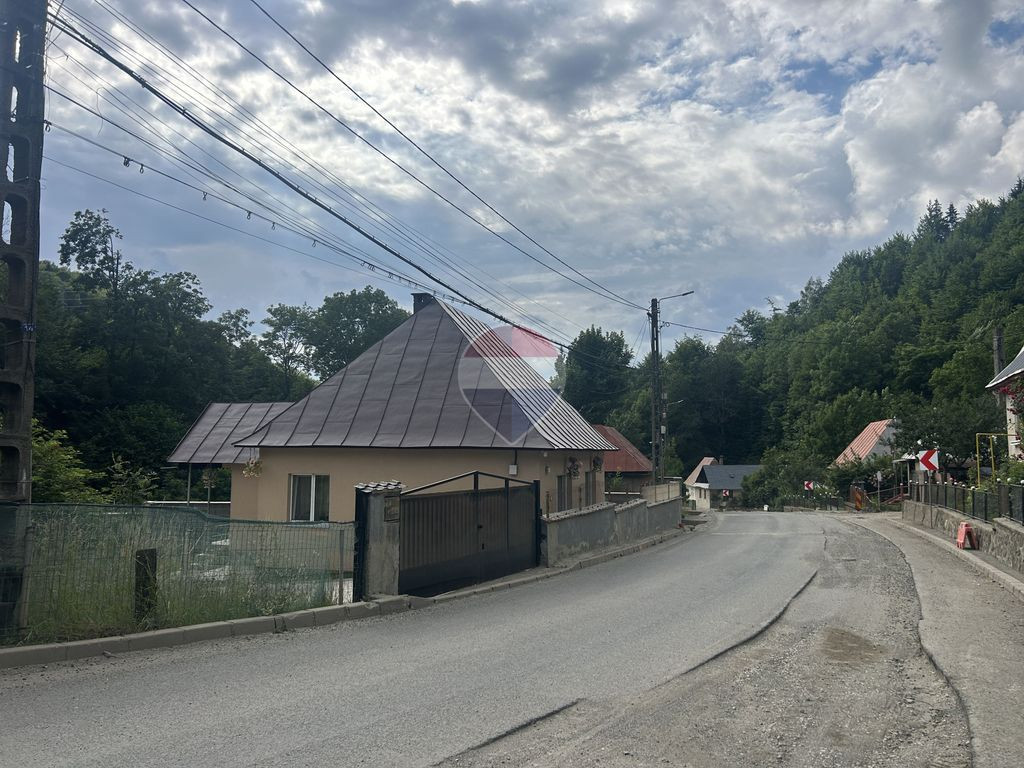 Casă 3 camere | Cavnic Central | Oportunitate de investi...