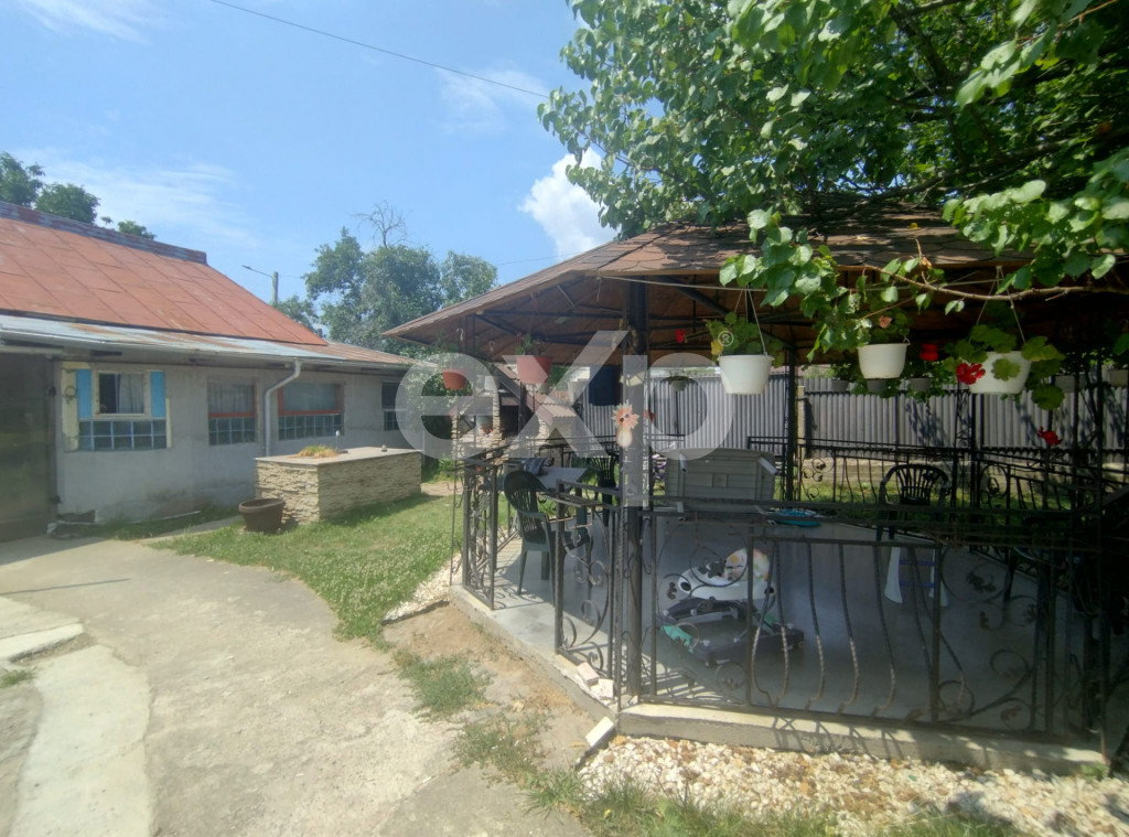 Casa si teren oras Sefanesti