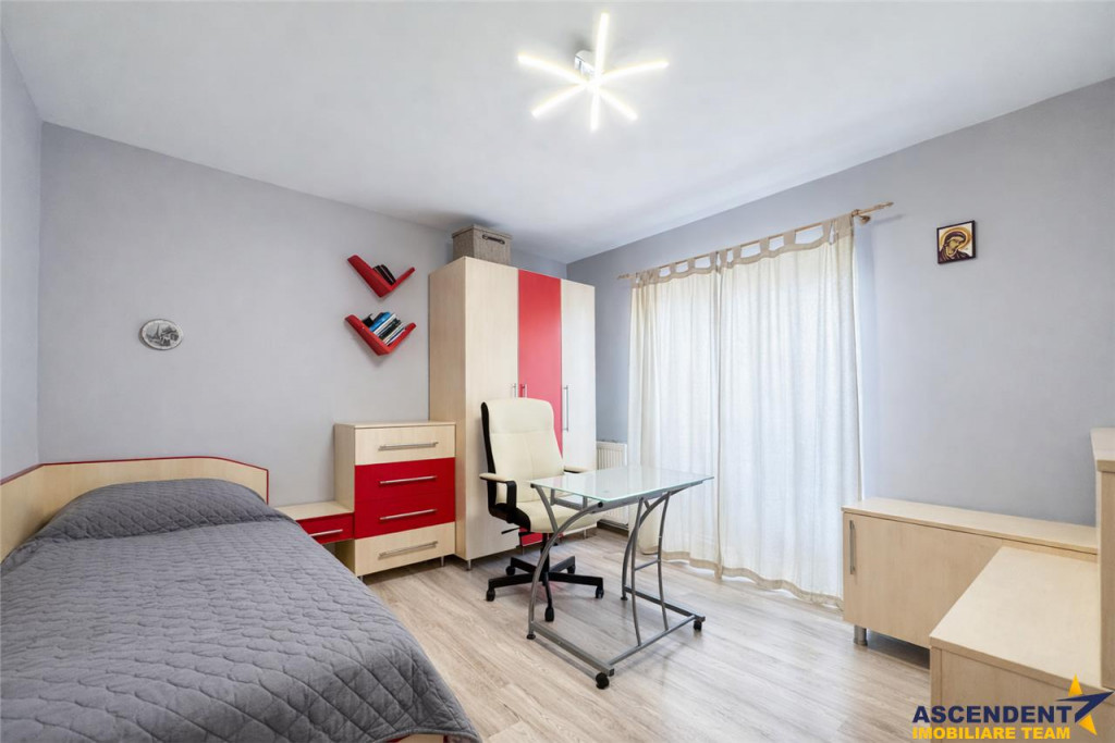 FILM3D! Apartament cochet,2 camere, decomandat,Nicolae Iorga