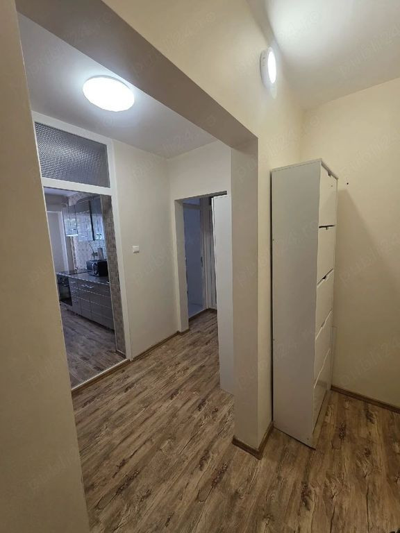 De inchiriat apartament 2 camere, Mazepa 2, etaj 1, 2600 lei