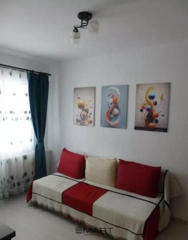 Apartament 3 camere zona Vasile Aron