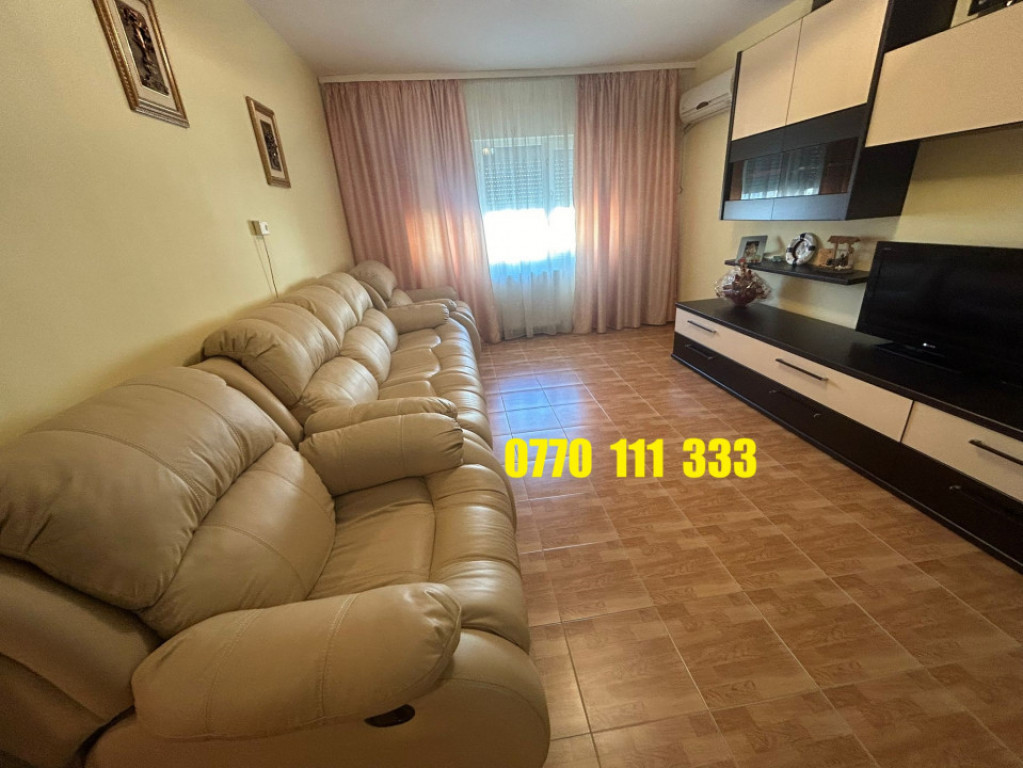 - Apartament 3 camere Buzaului, suprafata 66mp, etaj 2