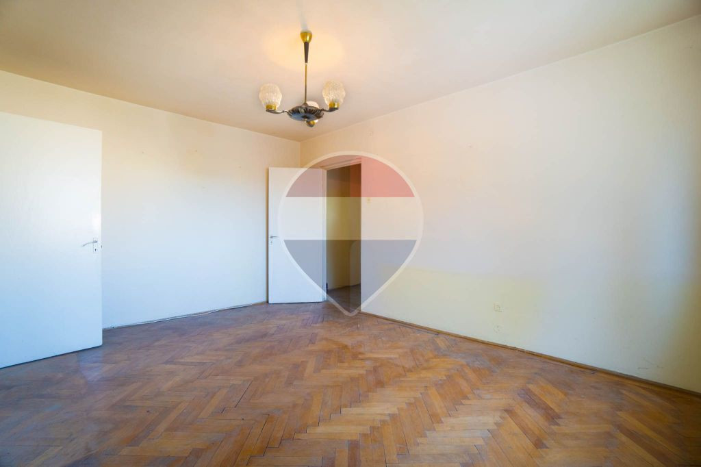 CASA CU DOUA CORPURI | TEREN 565MP | UTILITATI | ZIZIN | ...