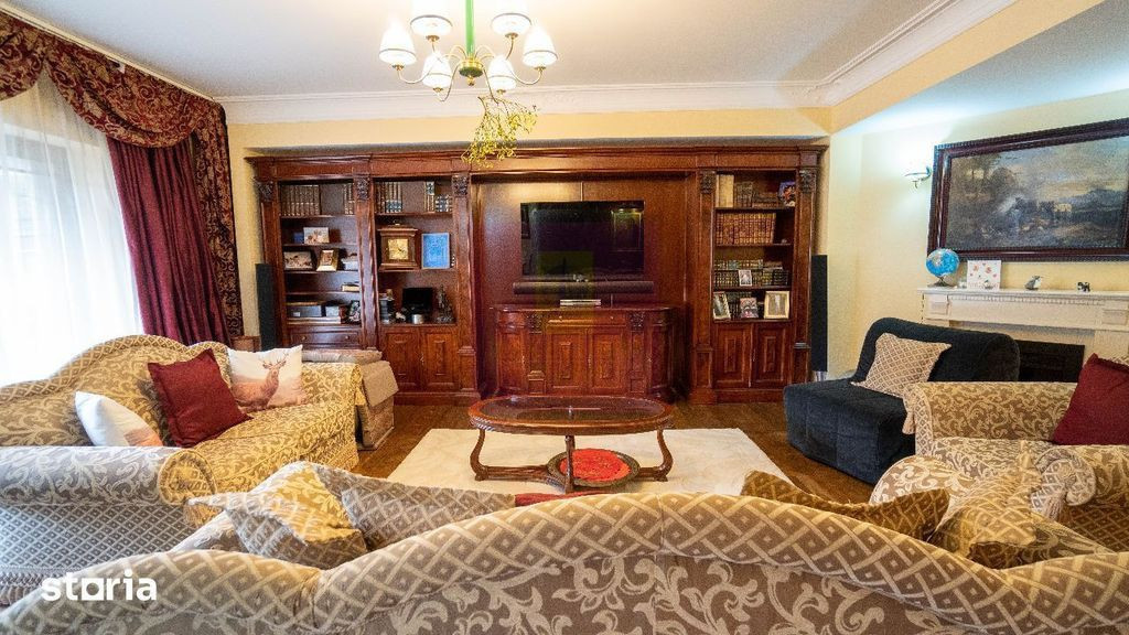 Vand apartament 4 camere la baza Partiei Clabucet - Predeal