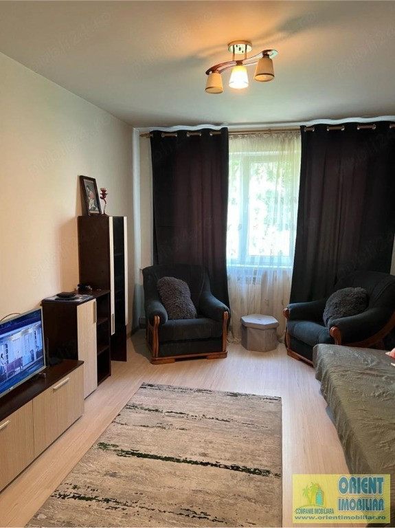 Gara, bd. Ferdinand, etaj 2, de vanzare apartament 2 camere