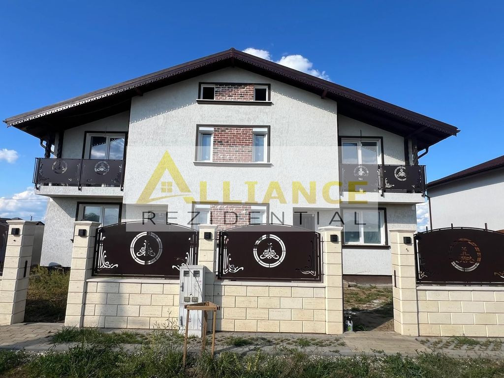 Duplex - 3 camere -2 bai - pod -teren 325 mp