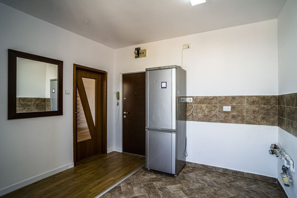 Apartament 2 camere, Bd. Ion Mihalache 166, Metrou 1 Mai,...