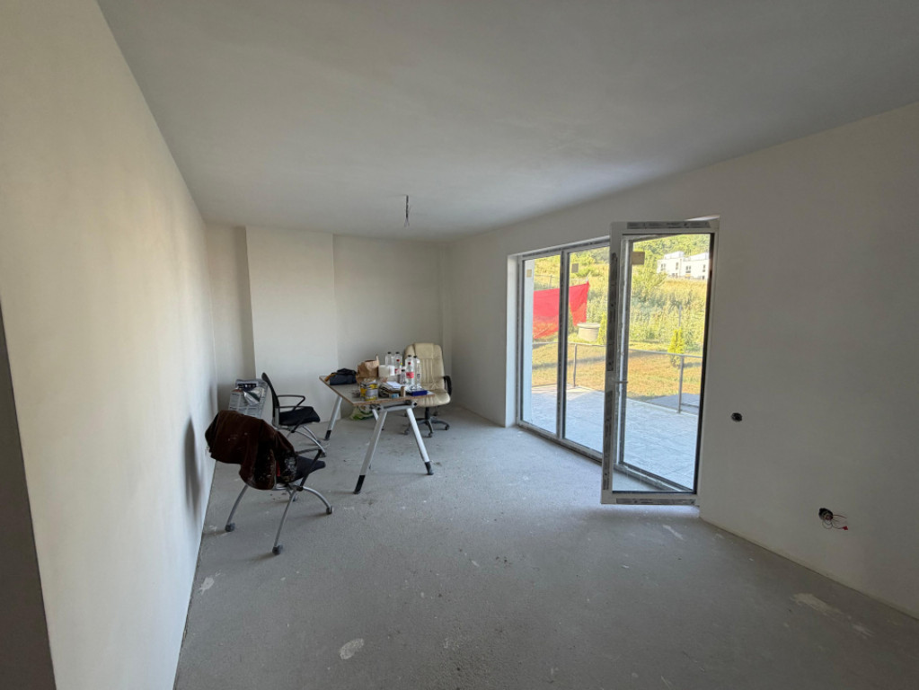 Apartament 2 camere, 56,6 mp, zona Teilor