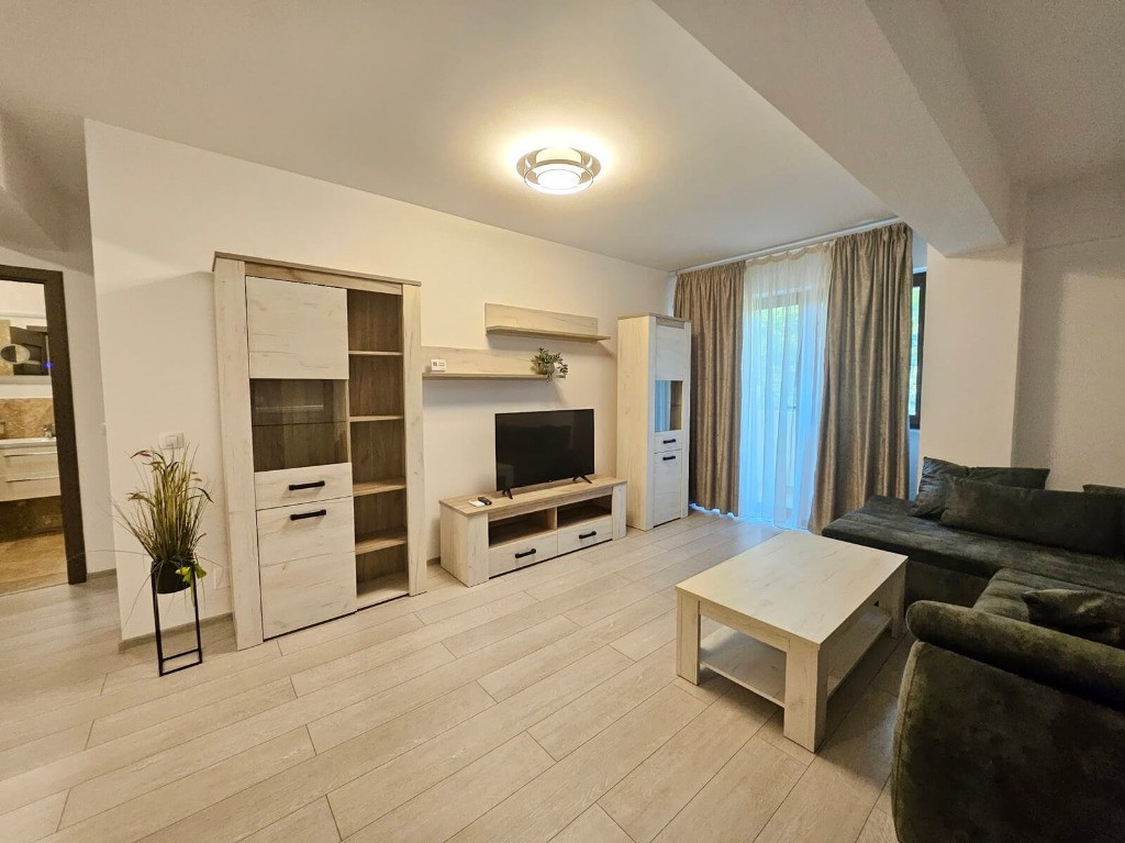 Ap 2 cam fond nou, Trivale, parcare, 400 EURO