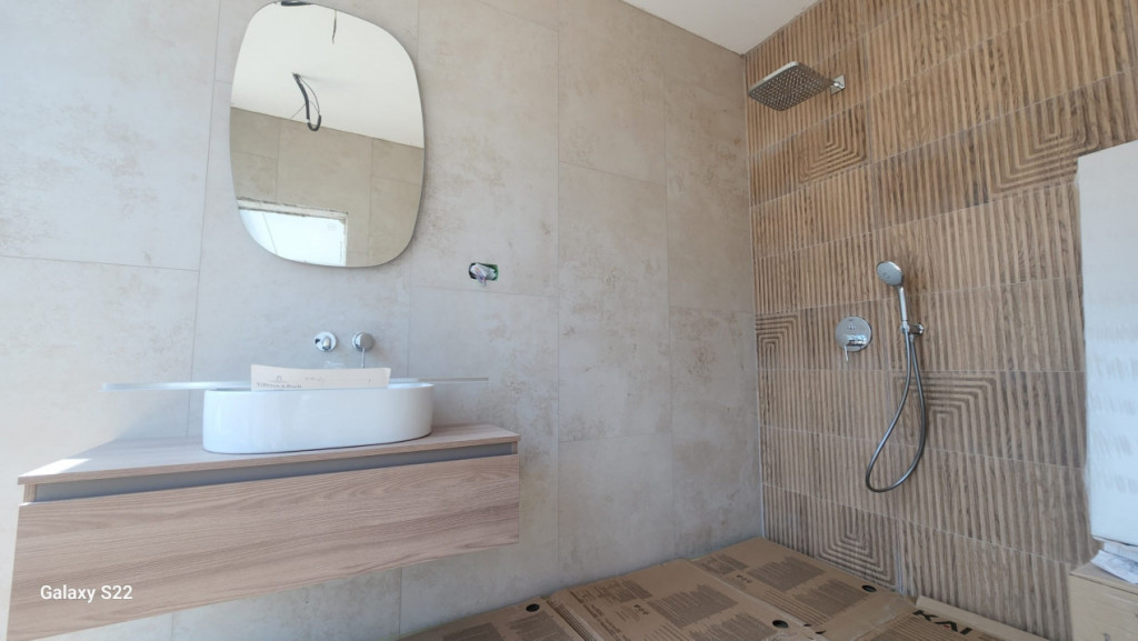 Vilă Modernă P+2E în Pipera – Spațiu, Confort și Tera