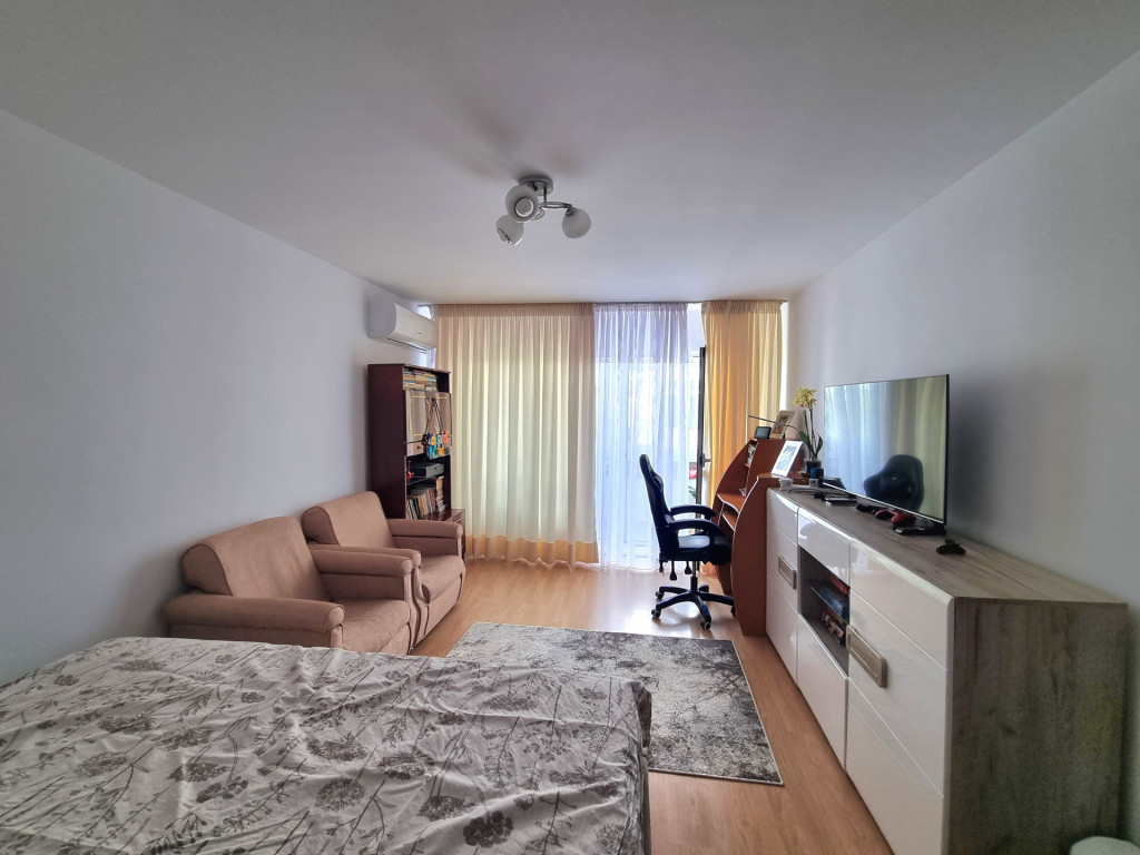Strada 22 Decembrie- Zona Arena Mall- 3 camere decomandate,