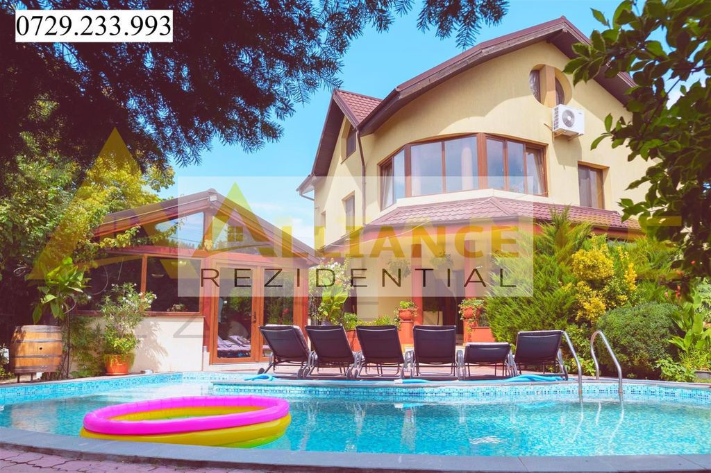 {OLTENITEI} Vila cu 7 camere | LUX - Piscina