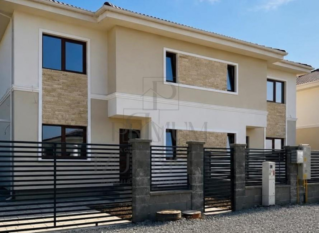 V#194;NZARE DUPLEX 105 MP UTILI - TEREN GENEROS 300 MP - MO#