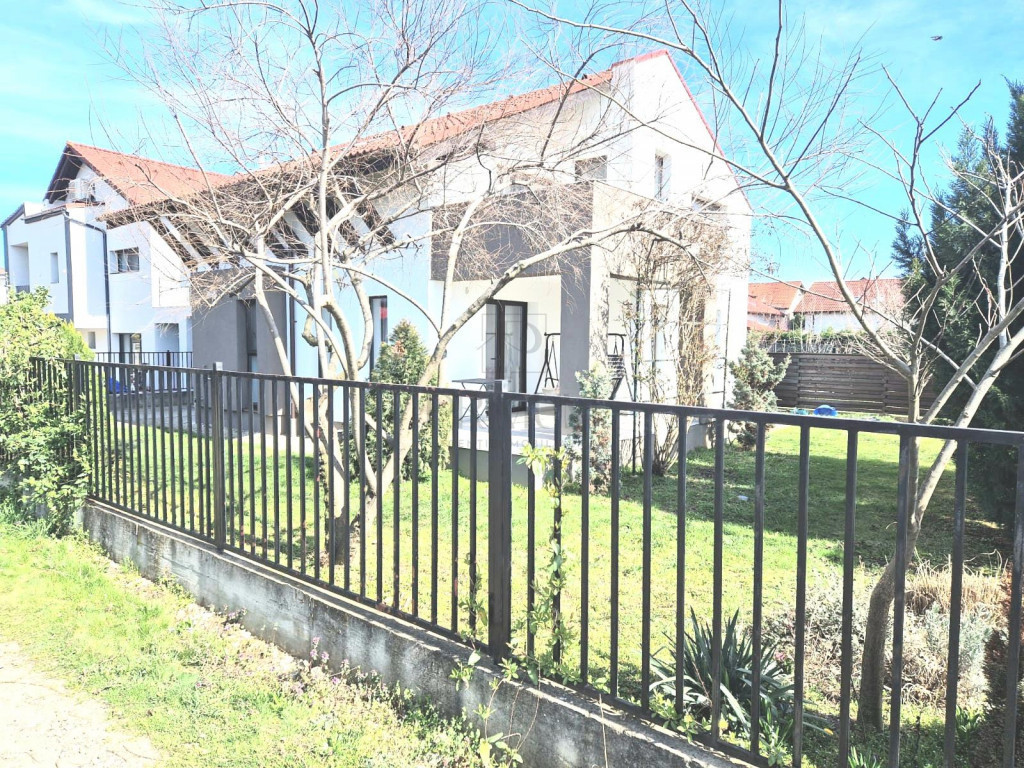 Duplex 4 camere P 1 mobilat si utilat - Dumbravita