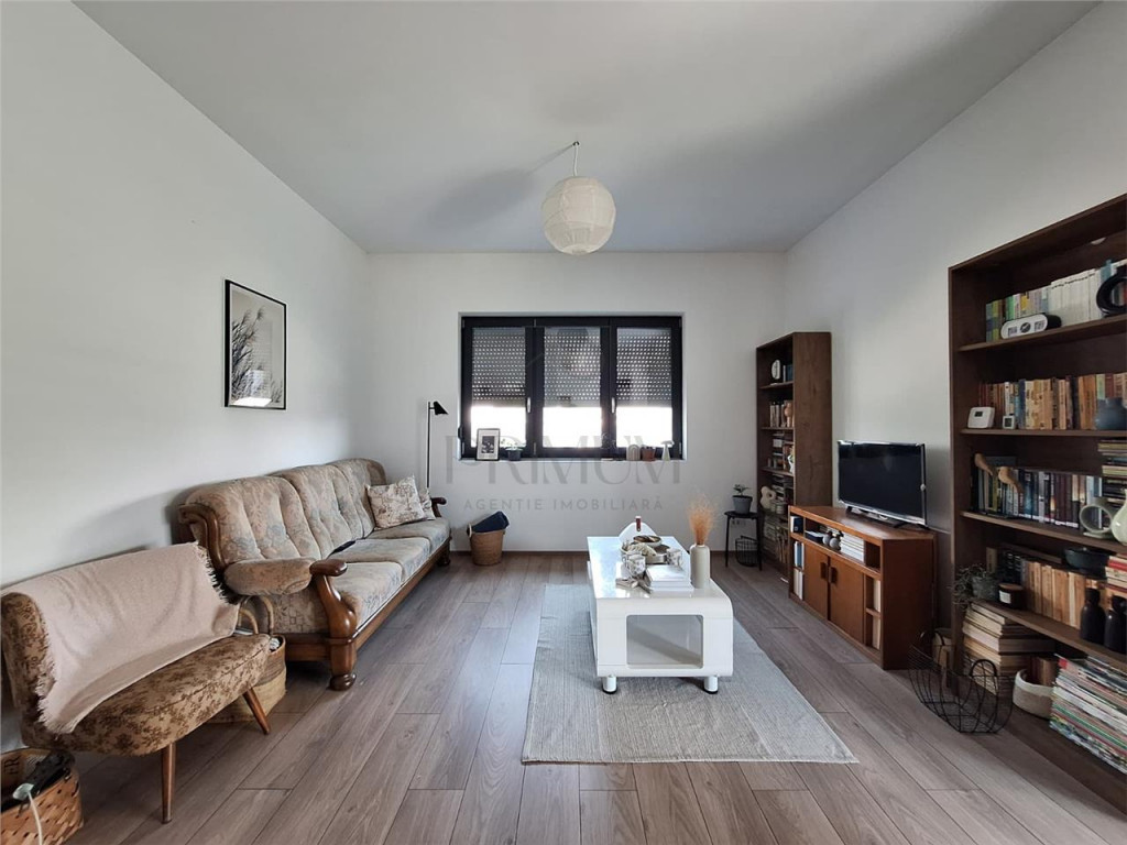 Duplex cu 4 camere finisaje de calitate la intrare in Giroc