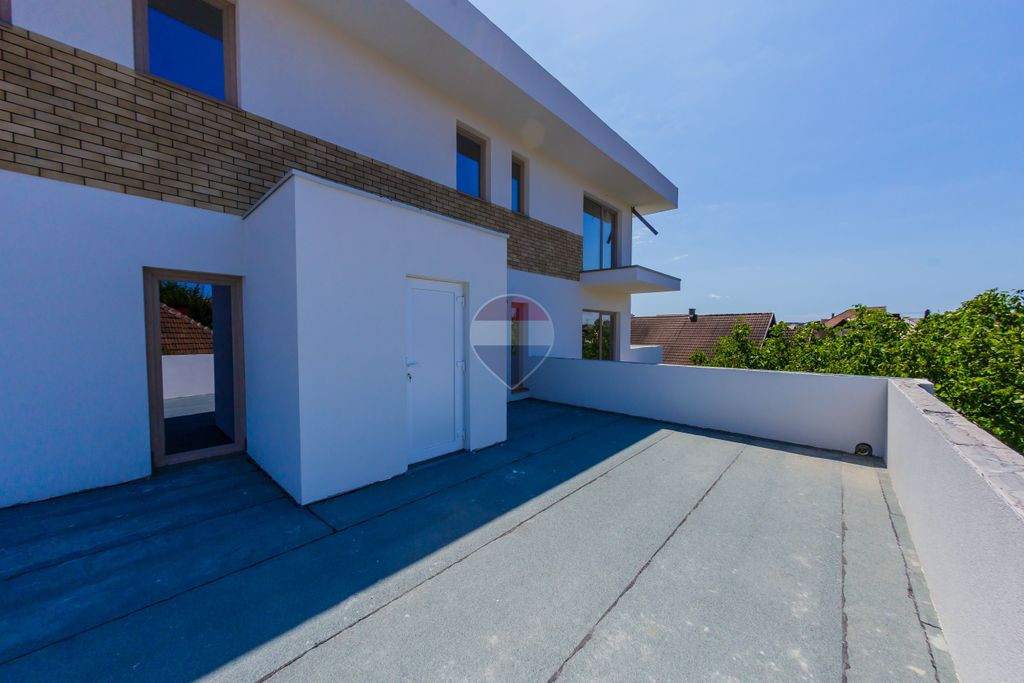VANZARE APARTAMENTE DE LUX BAIA MARE