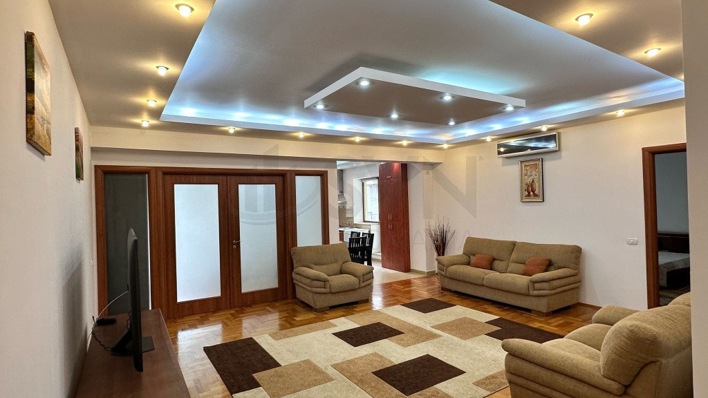 3 Camere I Nordului I Loc Parcare