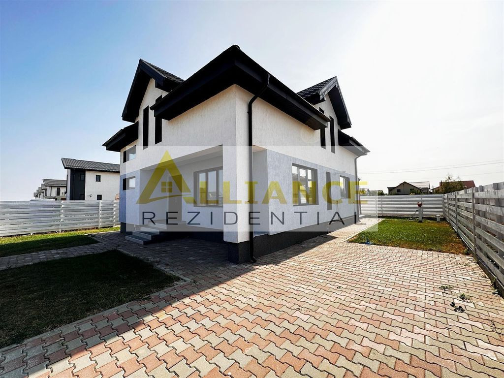 5 camere 3 bai + dressing teren 325mp