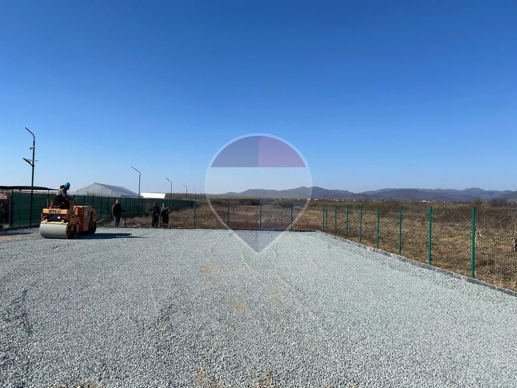 Teren 2.810 mp | Str. Europa, Recea | Zonă comercial-ind...