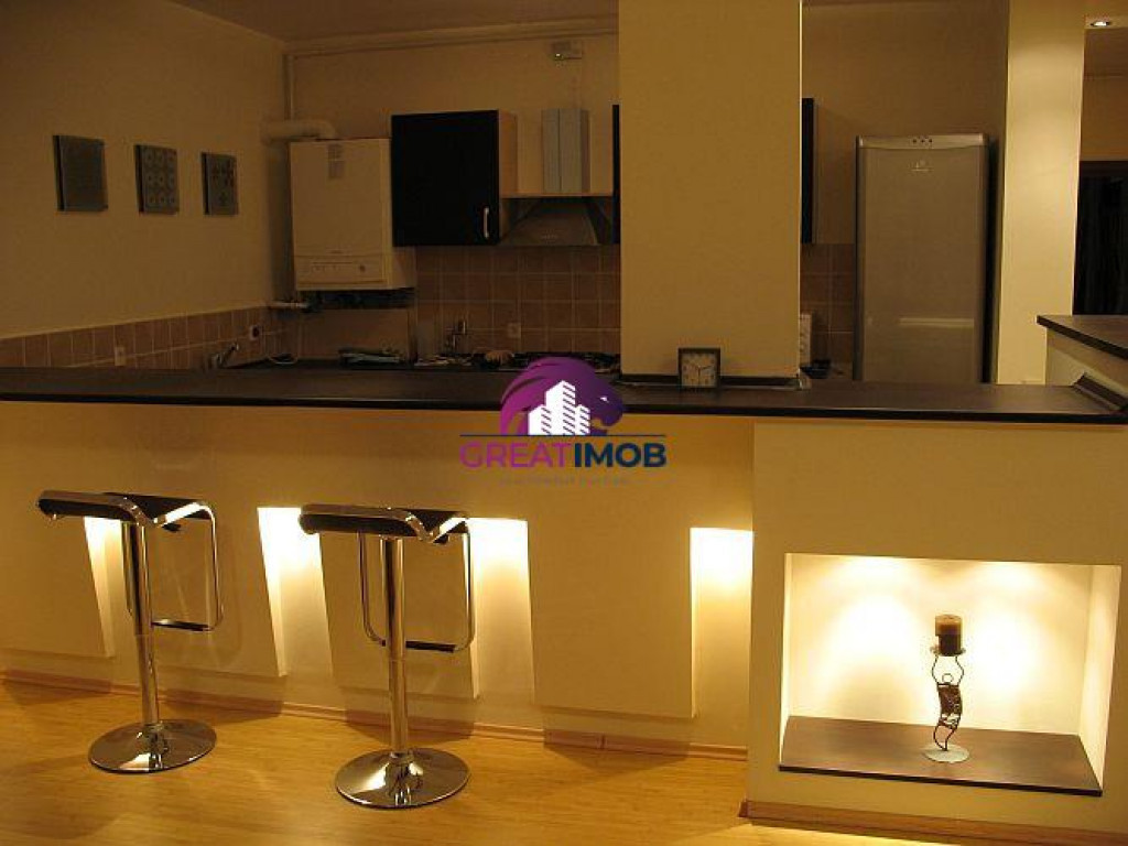 Apartament 2 camere de inchiriat, Piata Romana-in vila
