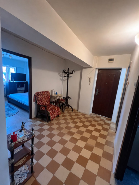 Apartament 3 camere, 67 mp, zona Valea Rosie