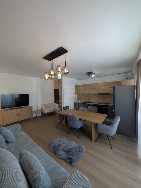 Inchiriere Apartament 2 camere semidecomandat, 53 mp, Razoare