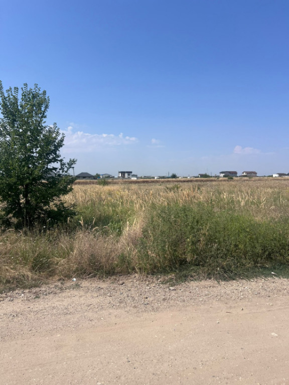 Teren intravilan, 560 mp, zona Ghercești